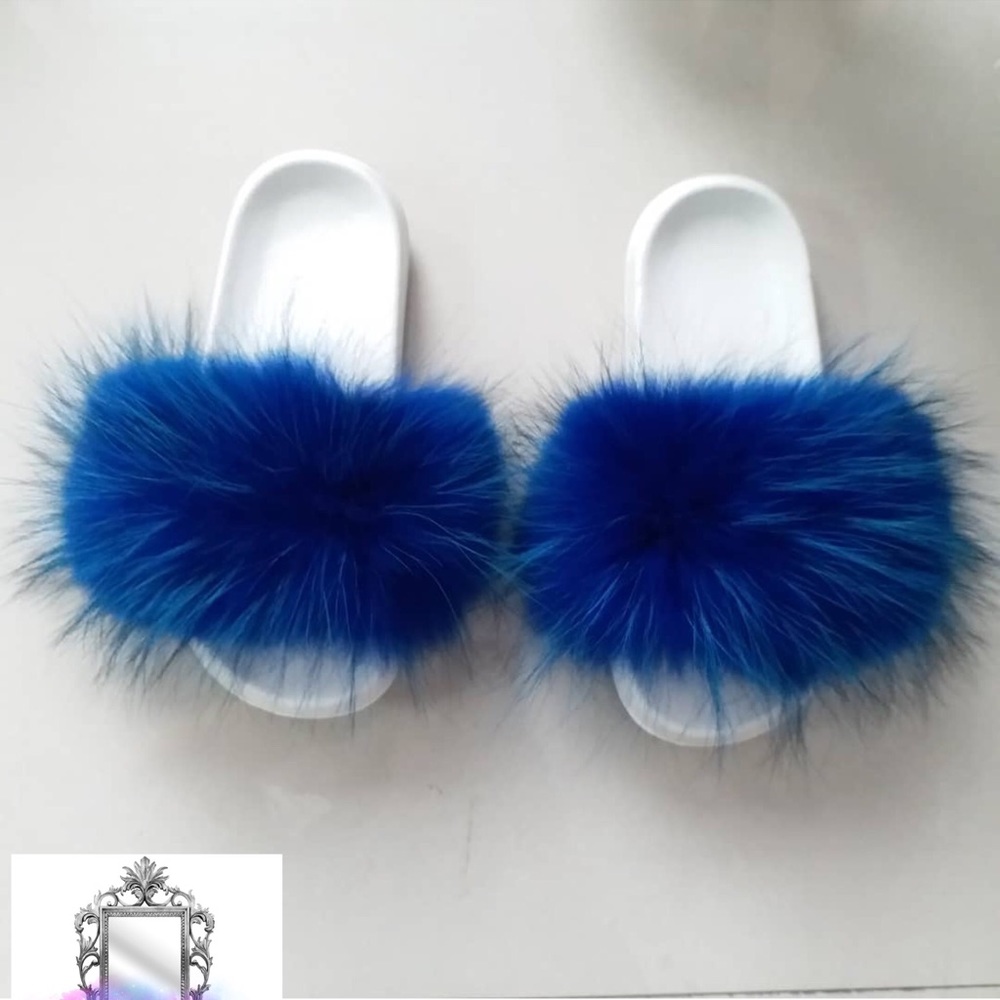 Fur slides - Picture 5 of 8